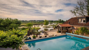  Guesthouse Ensenada  Схоондейке 